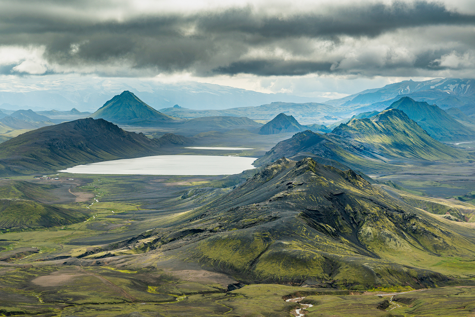 Blick vom isländische Hochland in Richtung Alftavatn