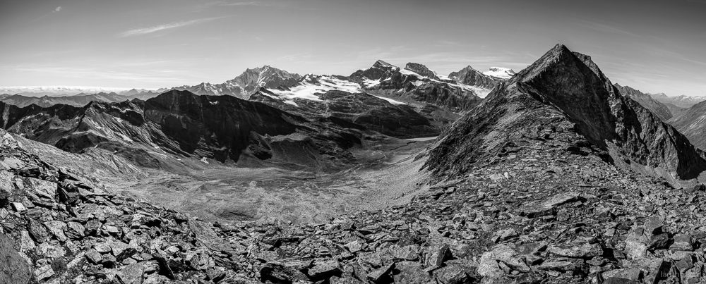 Blick vom Jazzihorn auf Stellihorn und Monte Rosa