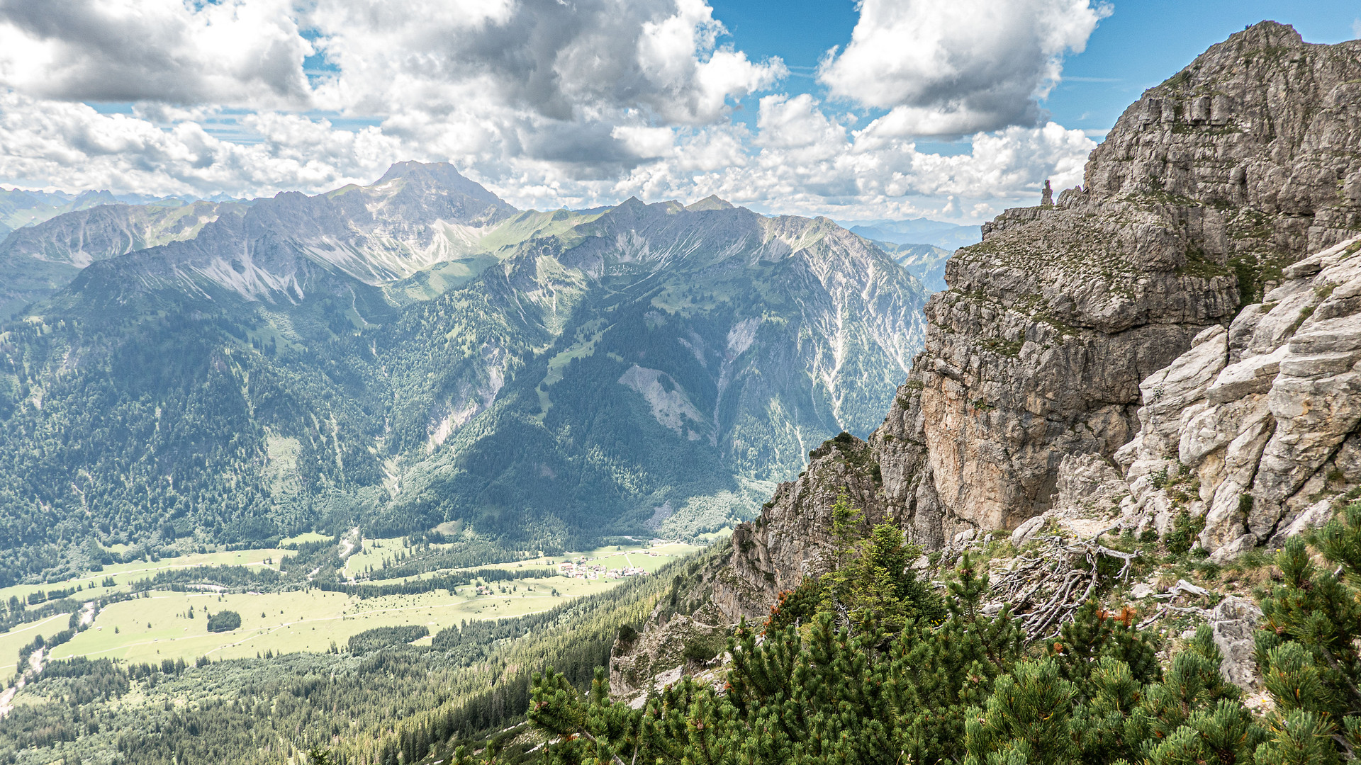 Blick vom Jubiläumsweg auf die Daumengruppe