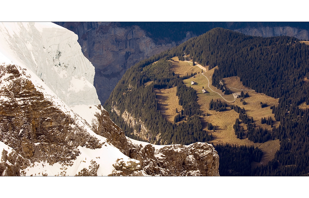 Blick vom Jungfraujoch ins Berner Oberland