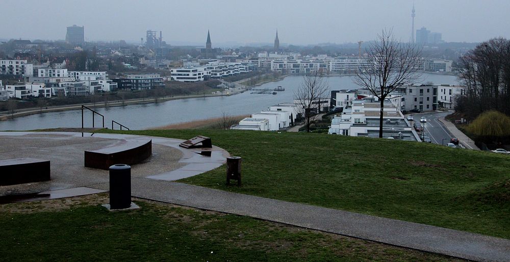 Blick vom Kaiserberg auf den Phoenixsee