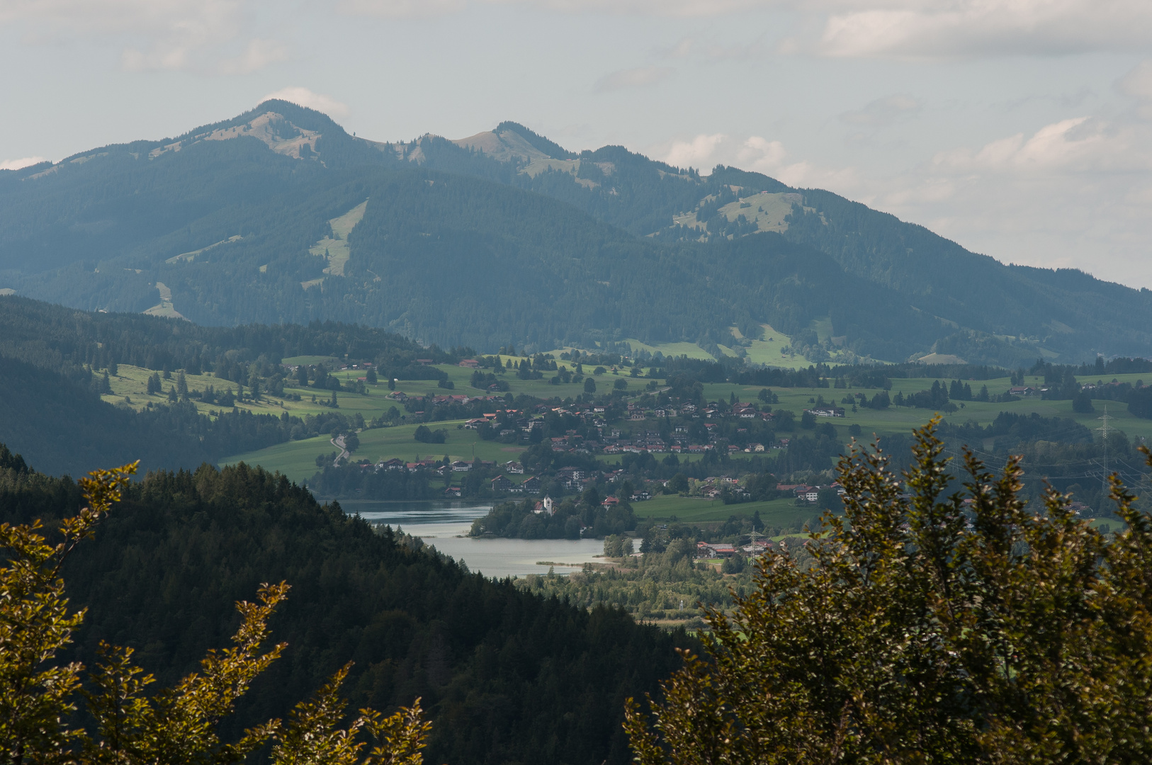 Blick vom Kalvarienberg Richtung Weisssensee