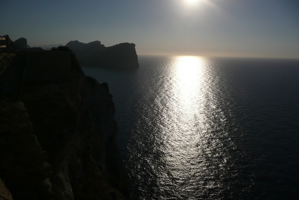 Blick vom Kap de Formentor bei Sonnenuntergang