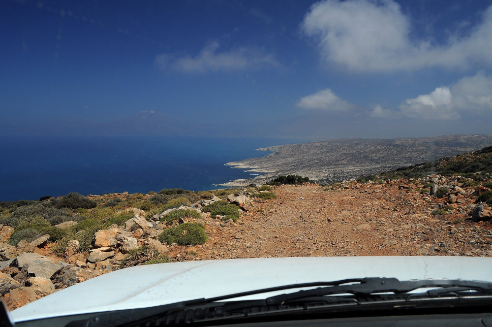 Blick vom Kefali Richtung Matala und im Hintergrund Agia Galini