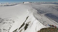 Blick vom KleinMatterhorn 3888m zur Gobba de Rollin 3899m