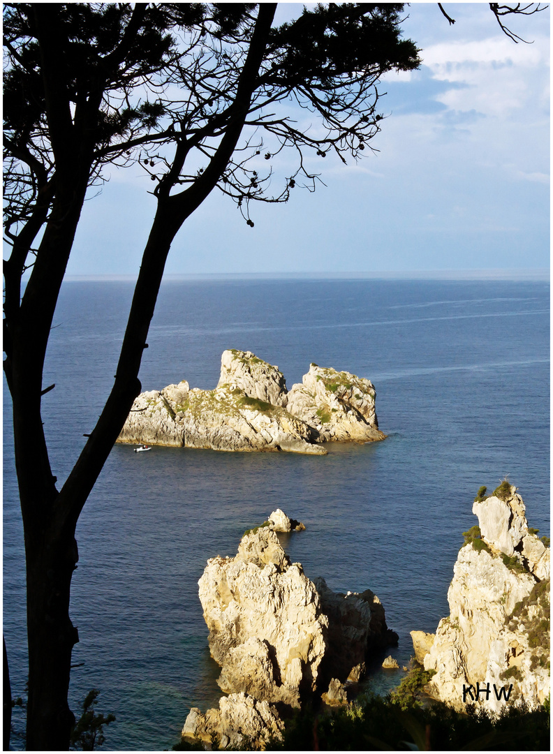 Blick vom Kloster Panagia Theotókos auf Korfu