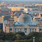 Blick vom Kollhoff Tower zum Reichstag.