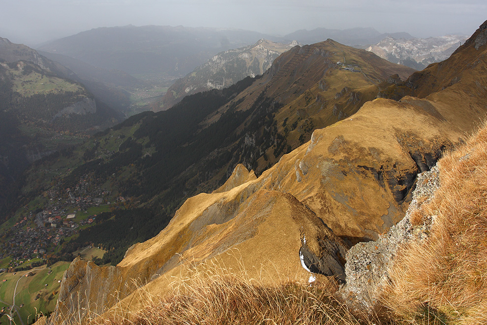 Blick vom Lauterhorn ins Lauterbrunnental