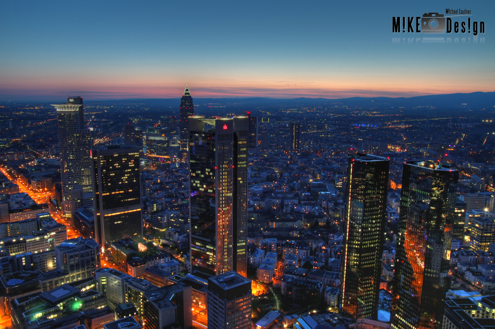 Blick vom Maintower bei Nacht