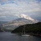   Blick vom Meer auf den Babadag bei einer Bootstour