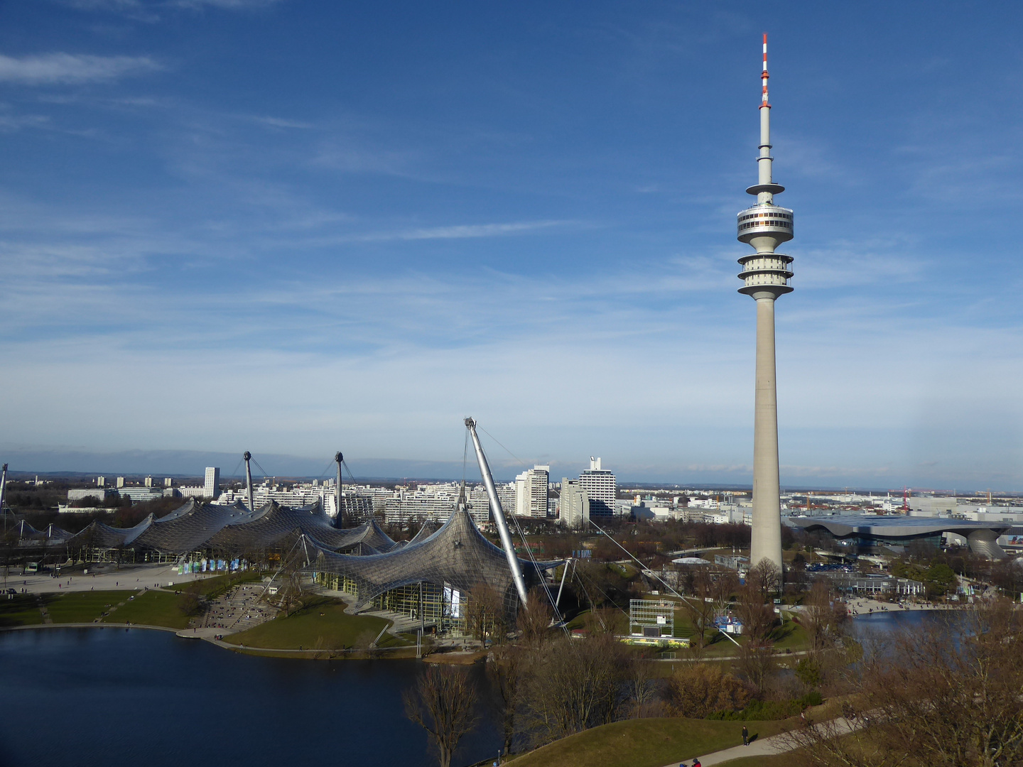 Blick vom Münchner Olympiaberg....