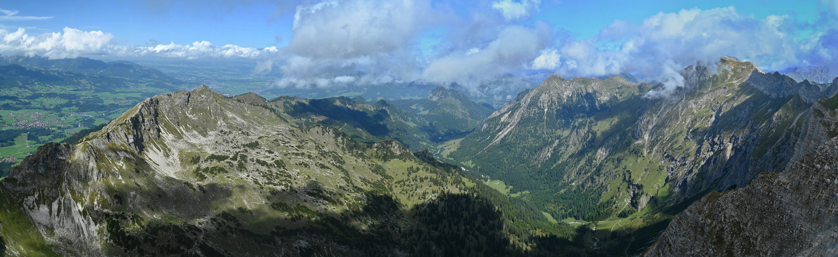 Blick vom Nordwandsteig des Nebelhorns