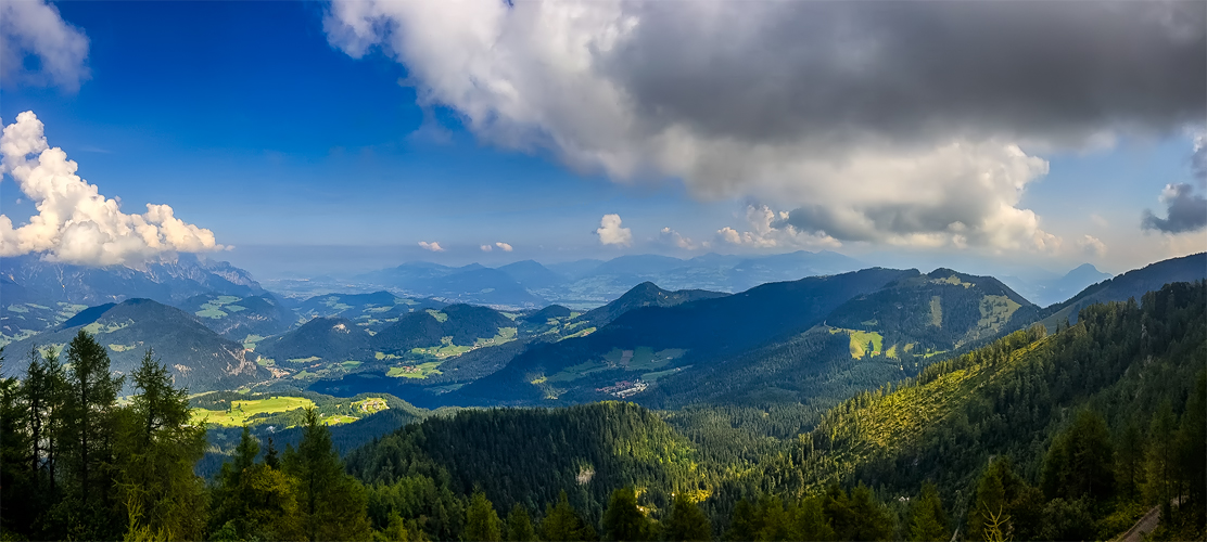 Blick vom Parkplatz auf Höhe Kehlsteintunnel - Bayern585