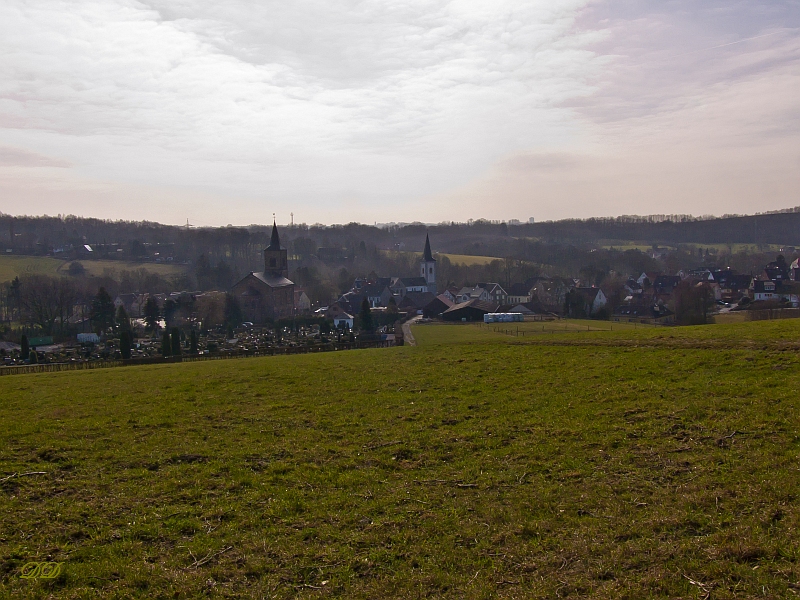 Blick vom Passionskreuz auf Düssel