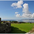 Blick vom Pendennis Castle / Südengland / Cornwall auf die Weiten des Meeres.