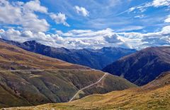 Blick vom Penser Joch  in Richtung Sarntal / Region Bozen