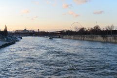 Blick vom Pont Royal Richtung Place de la Concorde