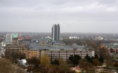 Blick vom Riesenrad in Richtung Hotel Radisson