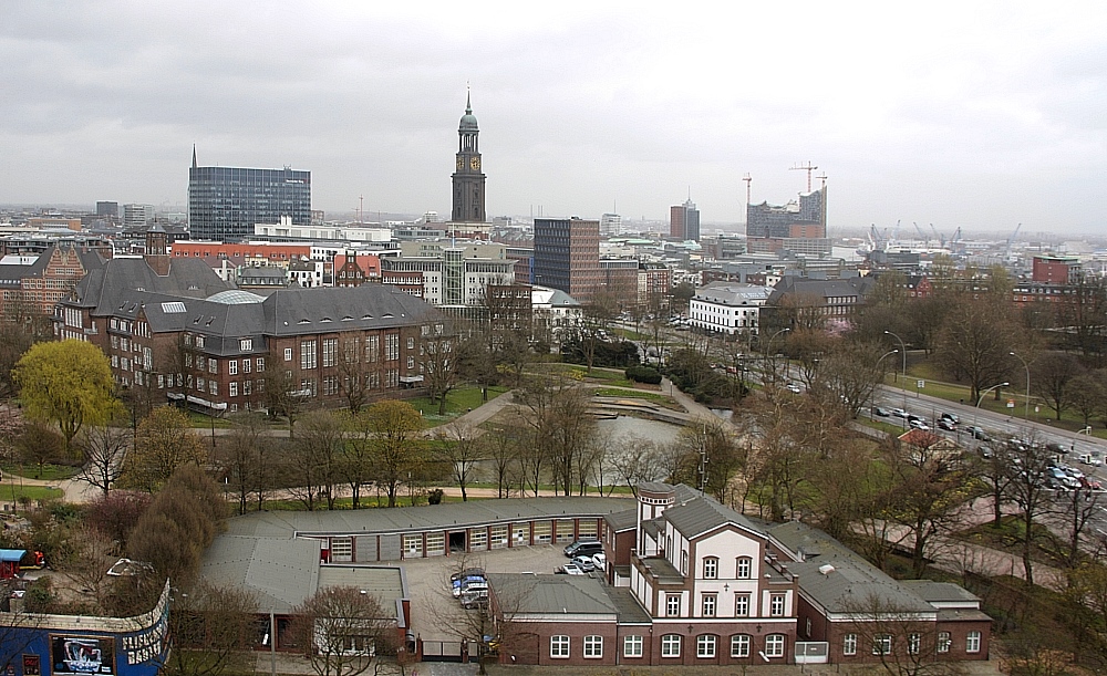 Blick vom Riesenrad in Richtung "Michel"