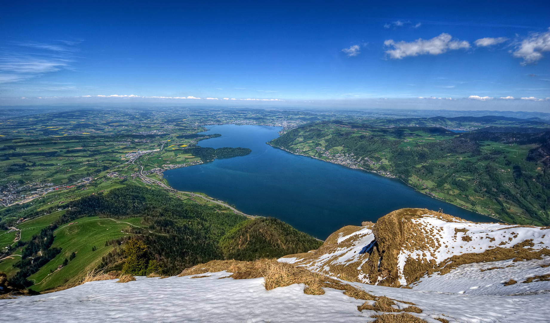 Blick vom Rigi Kulm auf den Zugersee