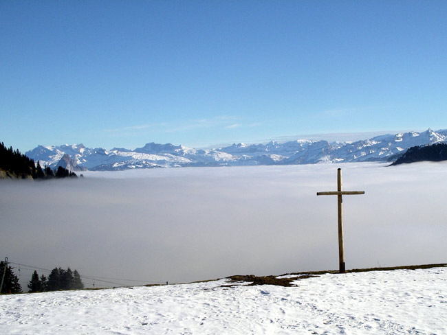 Blick vom Rigi übers Nebelmeer