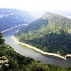 Blick vom Roche du Moron auf den Fluss Doubs