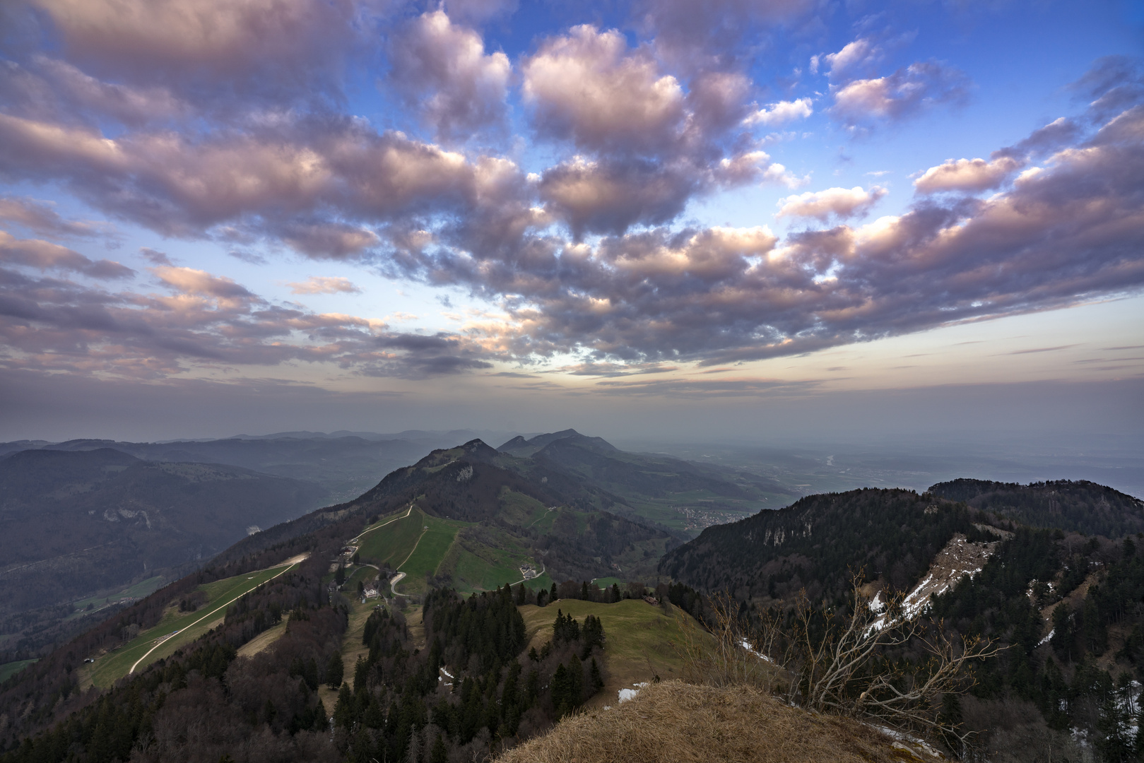 Blick vom Röti (1395m) nach Osten