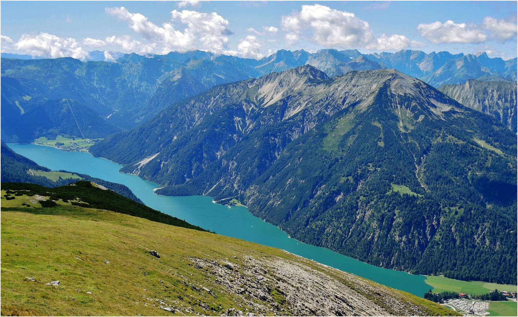 Blick vom Rofan ins Karwendel…