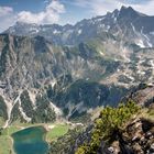 Blick vom Rubihorn (1957m) auf Gaisalpsee (1509m) und Nebelhorn (2224m)