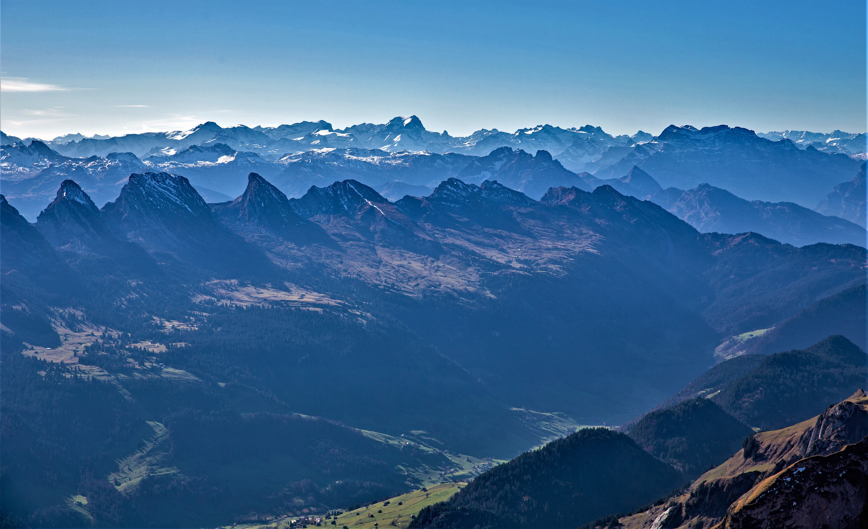 Blick vom Säntis richtung Alpen 