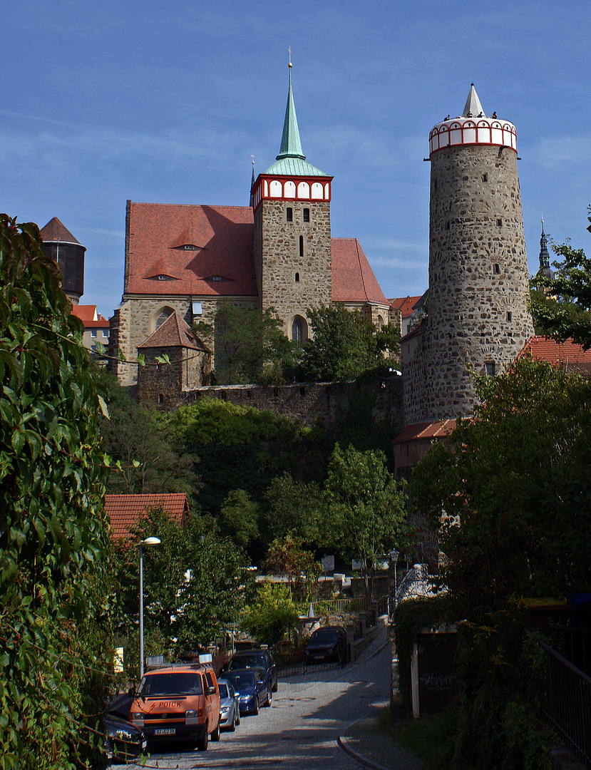 Blick vom Scharfenweg zur Nikolaikirche und alter Wasserkunst