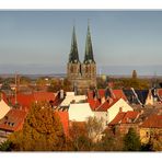 blick vom schloss auf die st. nikolai-kirche in quedlinburg