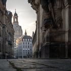 Blick vom Schlossplatz auf Fürstenzug und Frauenkirche