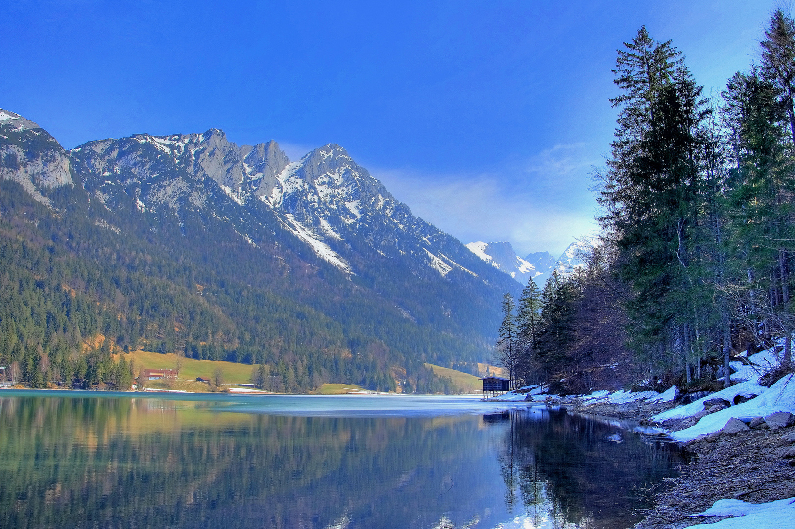 Blick vom See zum Wildenkaiser