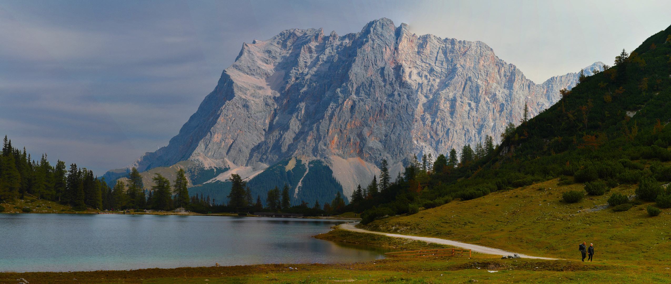 Blick vom Seebensee auf das Zugspitzmassiv