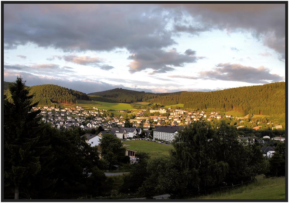 Blick vom Sengelsberg...  (273)