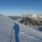 Blick vom Sinnesjoch in Richtung Zugspitze