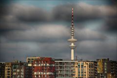 * Blick vom Süden auf die Hafen-City *