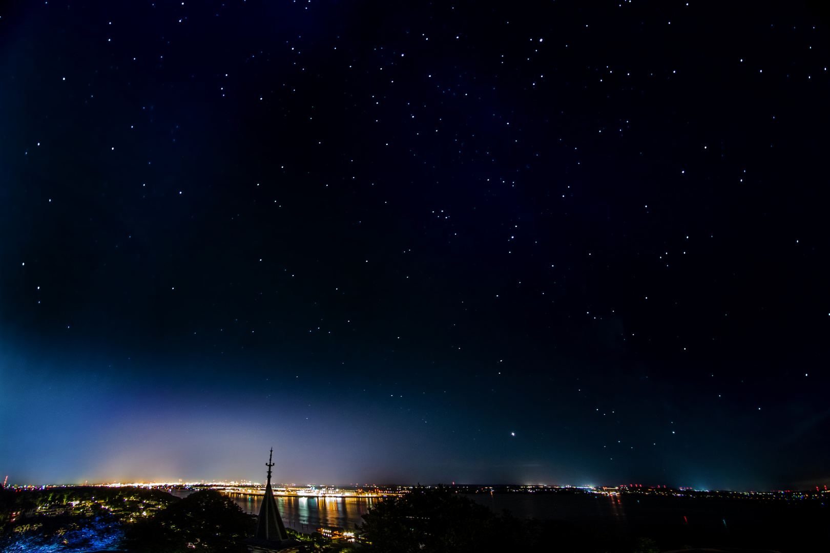 Blick vom Süllbergturm Richtung Osten