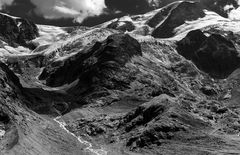 Blick vom Sustenpass zum Steingletscher