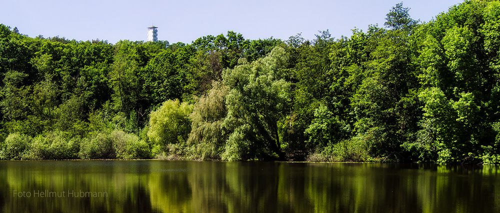 BLICK VOM TEUFELSSEE ZUM MÜGGELTURM 