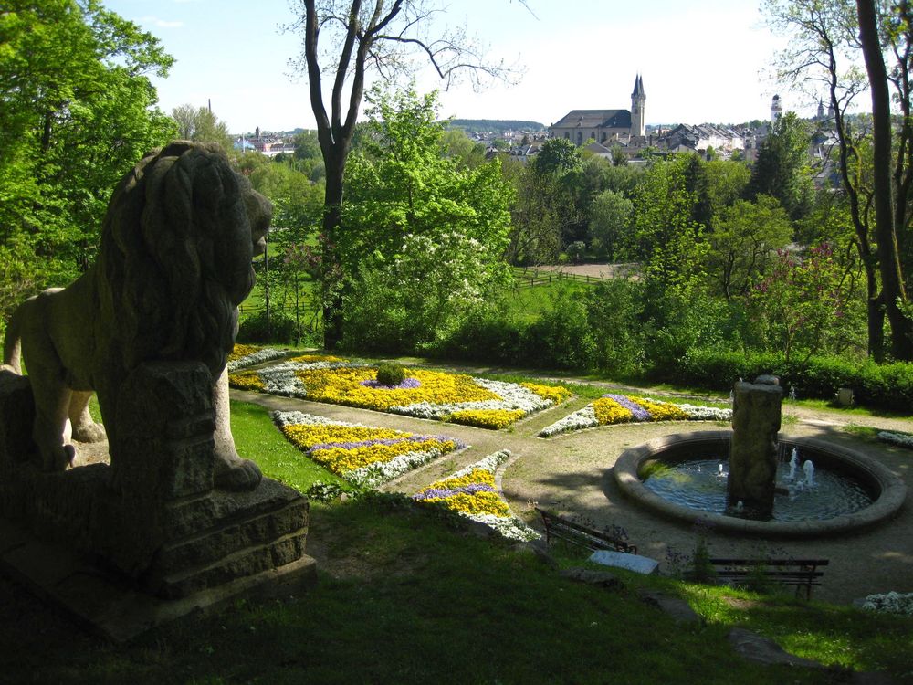 Blick vom Theresienstein auf Hof an der Saale