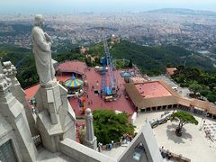 Blick vom Tibidabo auf Barcelona