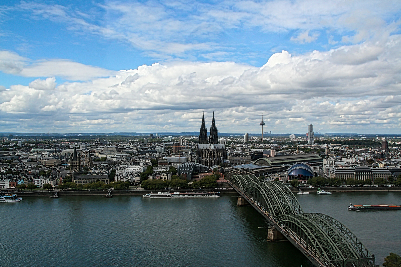 Blick vom Triangle, Köln