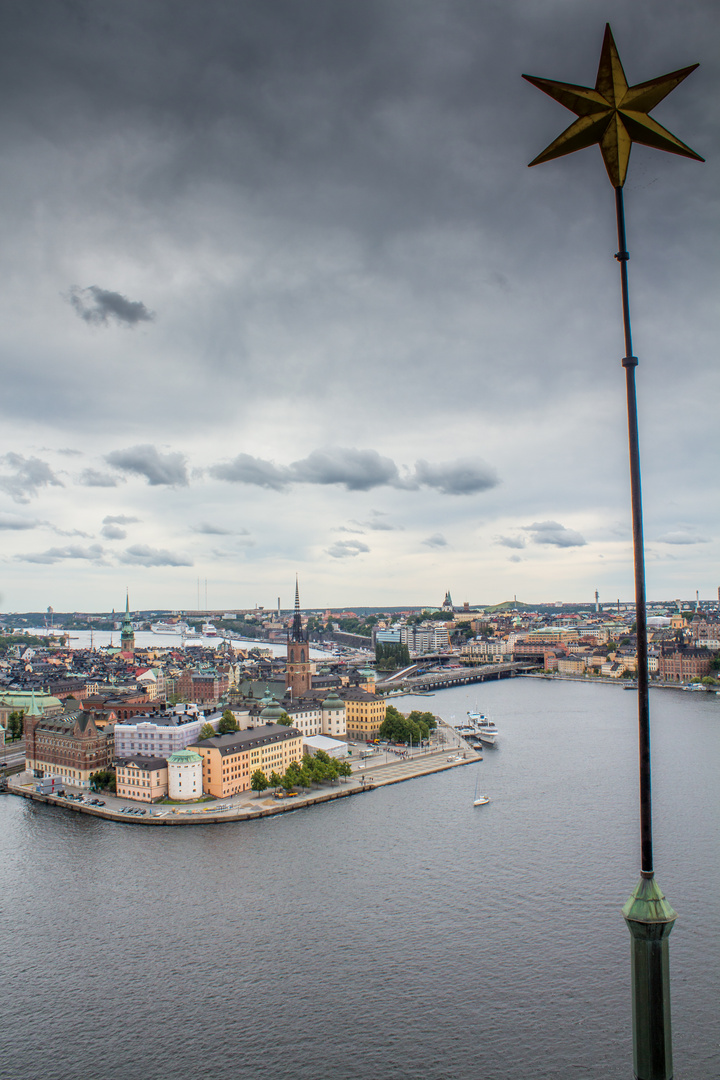 Blick vom Turm des Rathauses auf Gamla stan