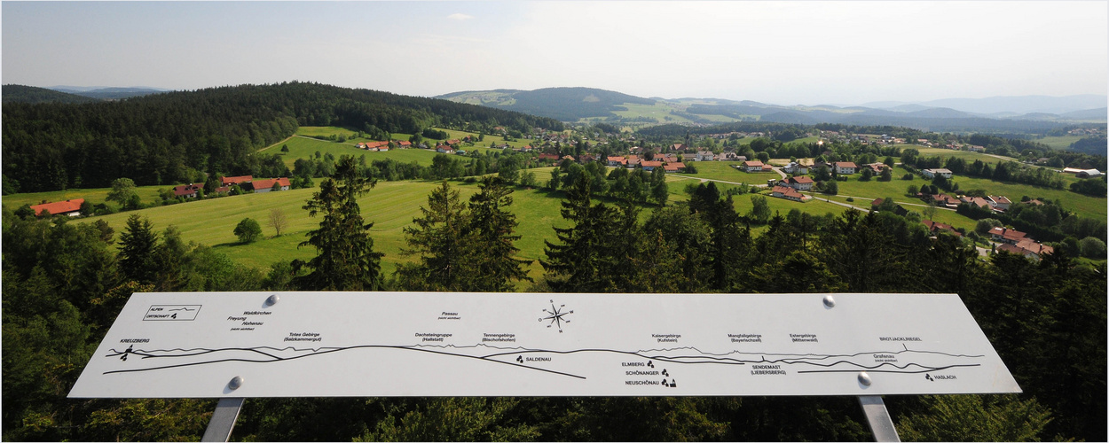 Blick vom Turm nach Neuschönau - Bayerischer Wald