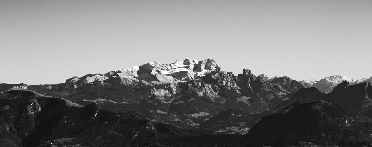 Blick vom Untersberg zum Dachstein
