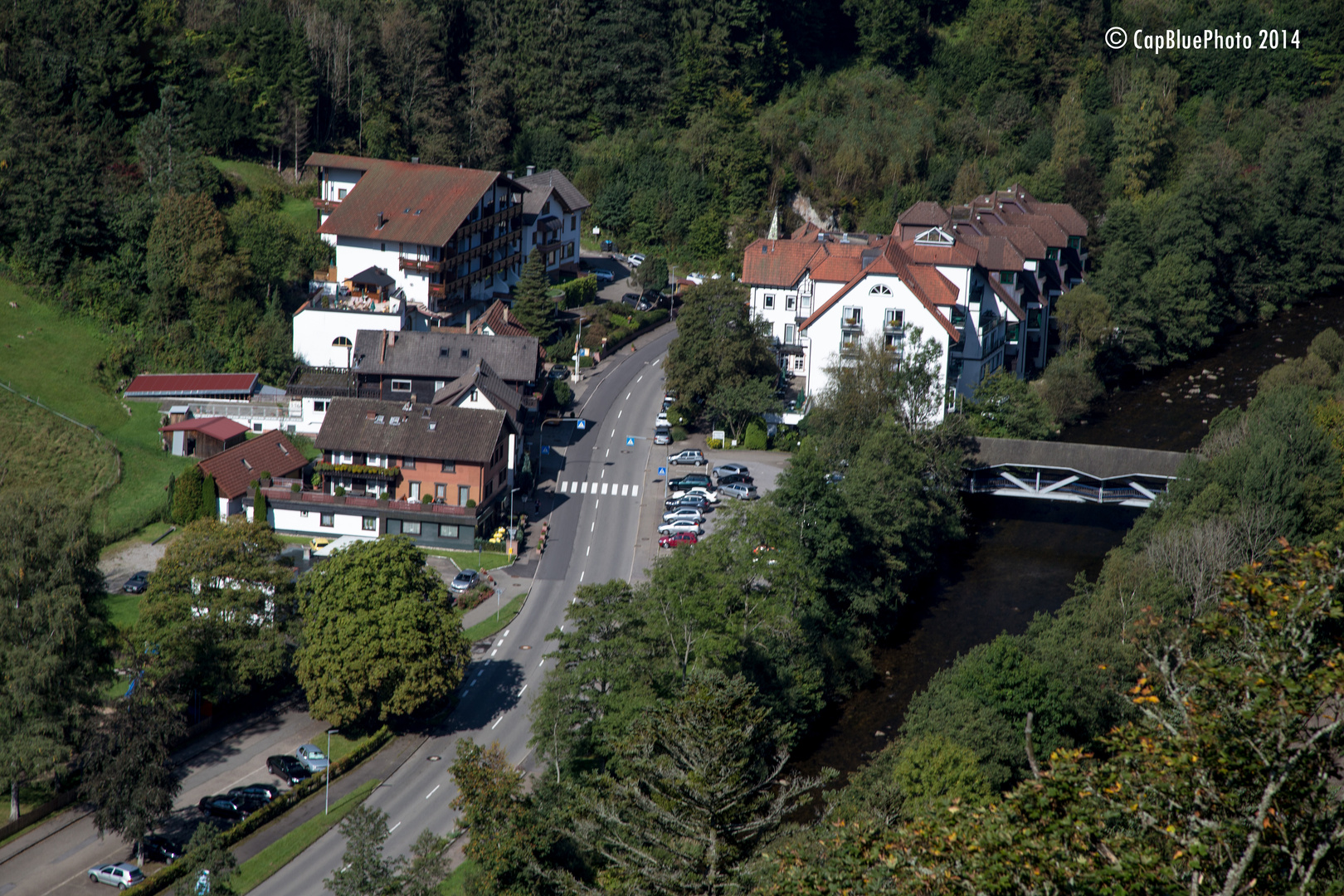 Blick vom Verlobungsfelsen auf Schönmünzach Murgtal