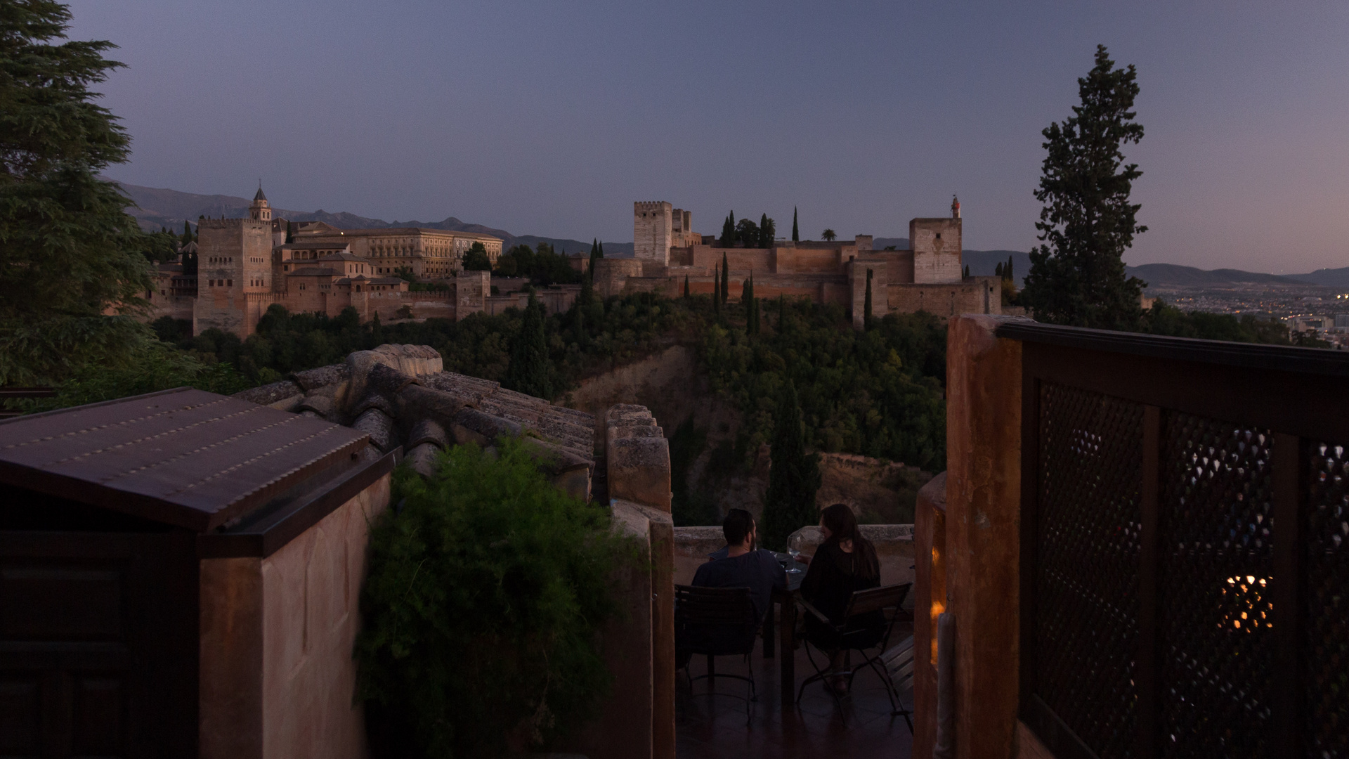 Blick vom Viertel Albaicin auf die Alhambra