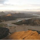 Blick vom Vulkan Bláhnjúkur (Landmannalaugar) bei Sonnenuntergang